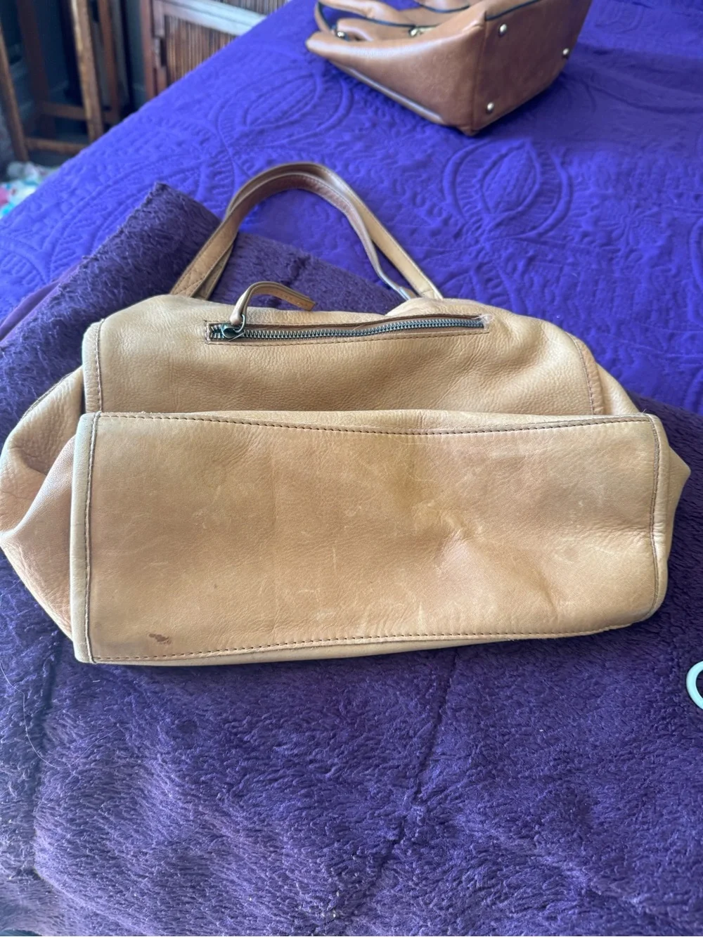 American Leather Classic Tan Leather Shoulder Bag - Women - Picture 4 of 4